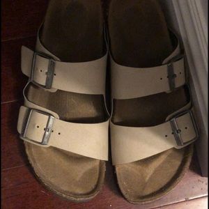 Birkenstock’s size 9